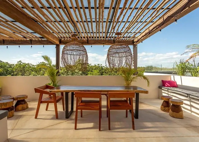 Villa Tuane Luxury Homes